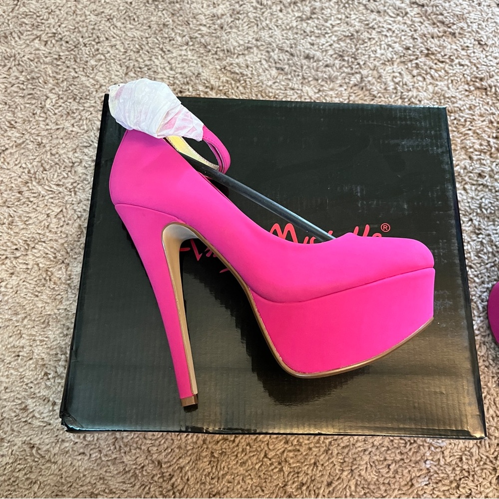 💕Platform Stiletto - Picture 4 of 8